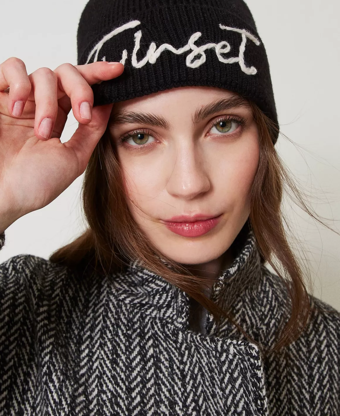 TWINSET Milano Chapeaux*Bonnet En Maille Avec Broderie Siglée Noir