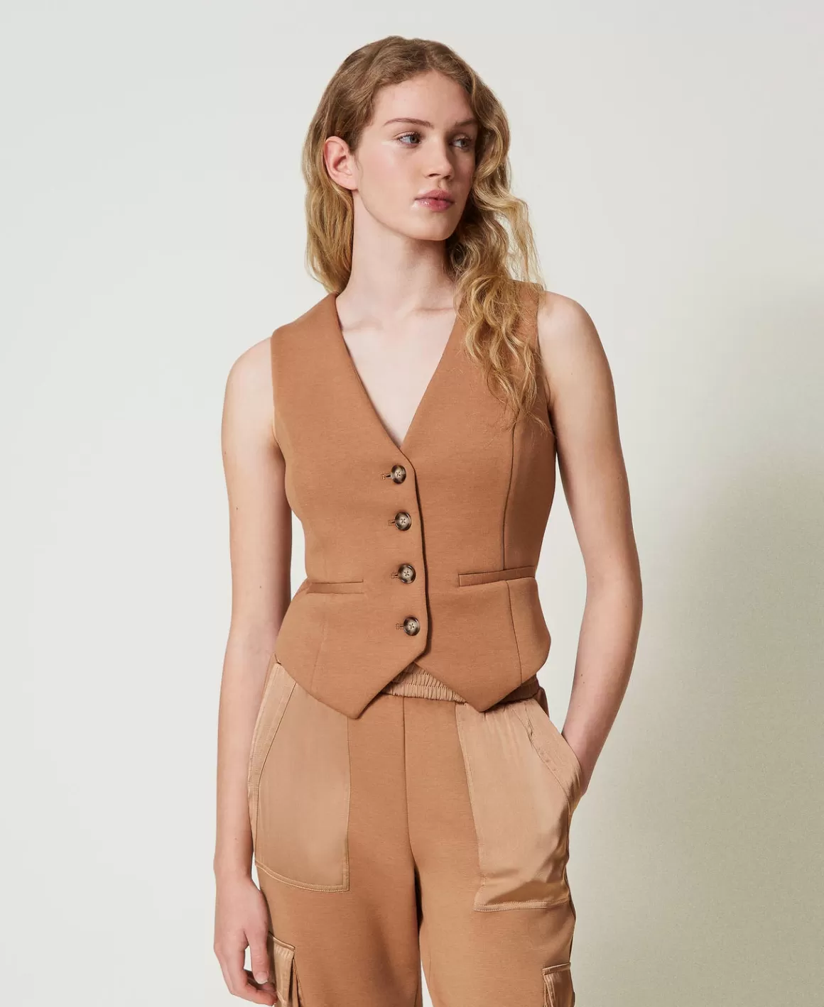 TWINSET Milano Blousons Et Doudounes | Blazers*Gilet En Scuba Caramel Camel