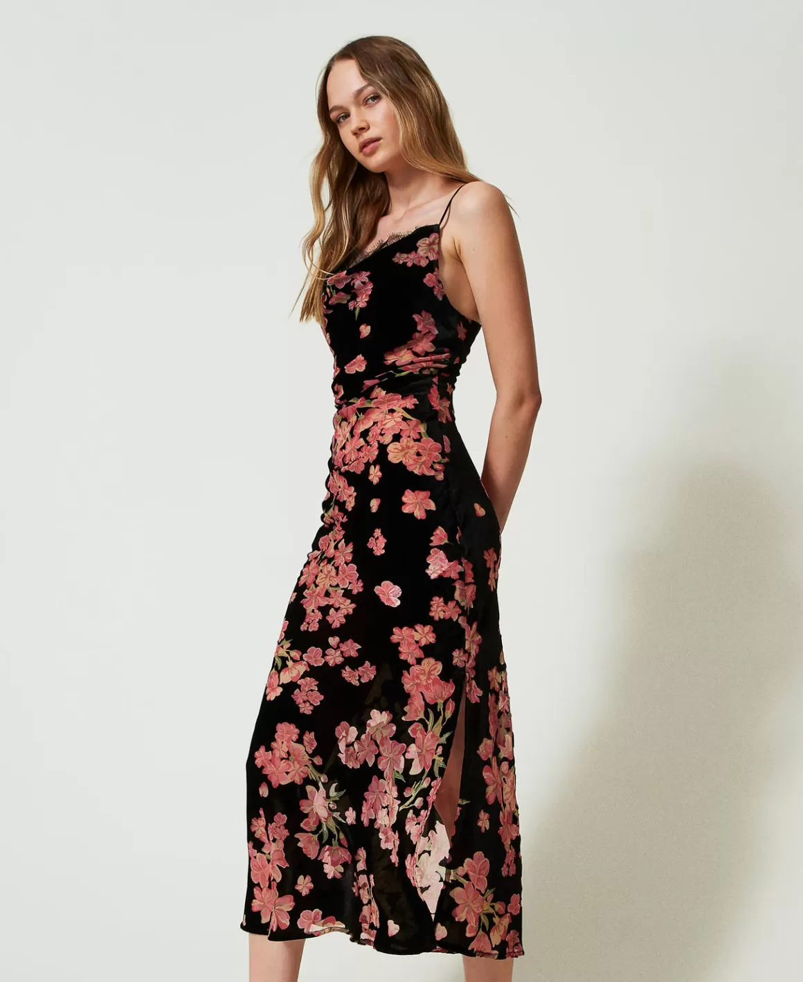 TWINSET Milano Sous-Vêtements Et Vêtements De Nuit*Nuisette En Velours Dévoré Floral Multicolore Blooming