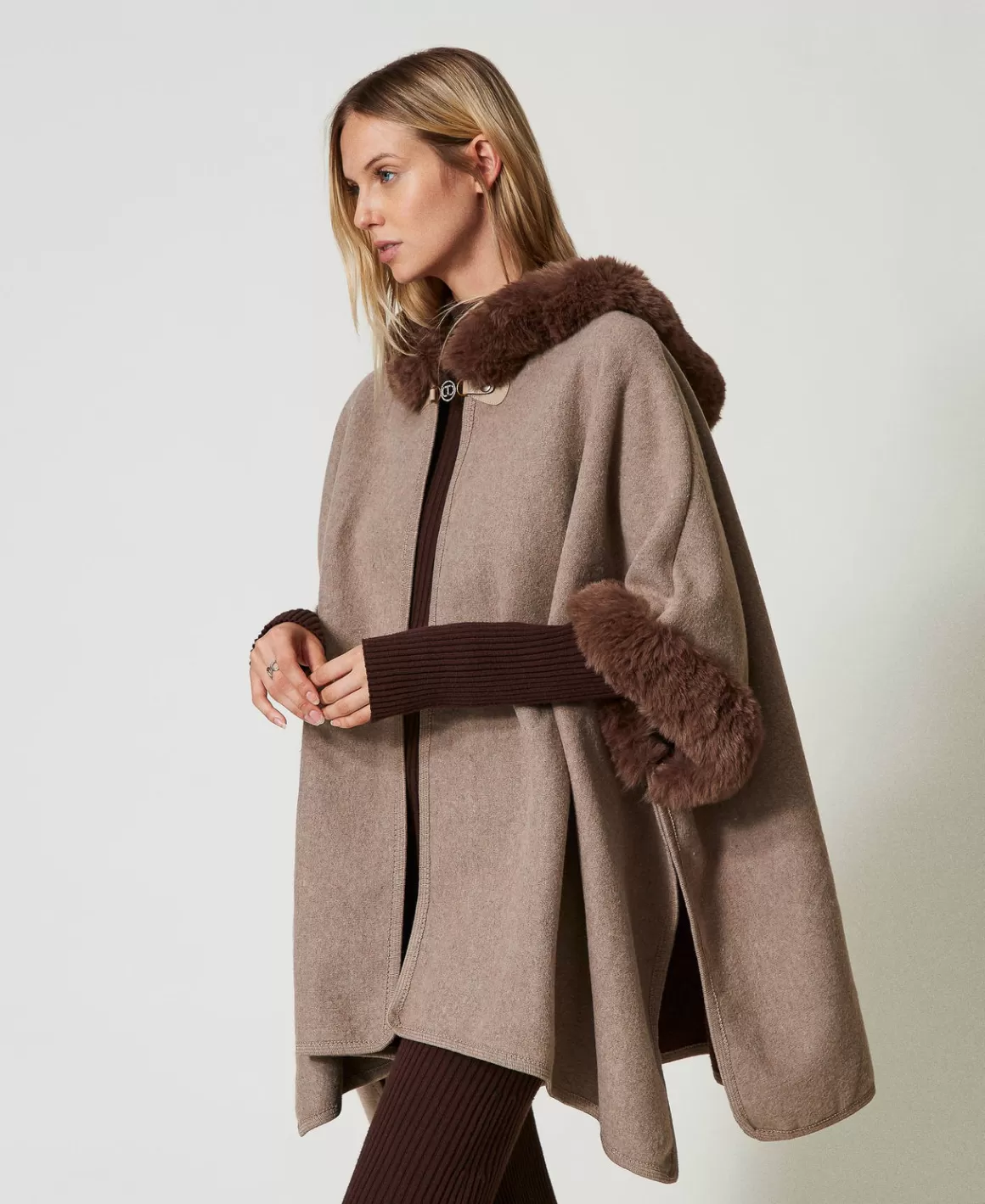 TWINSET Milano Ponchos*Poncho En Drap Et Fausse Fourrure Chocolate Malt