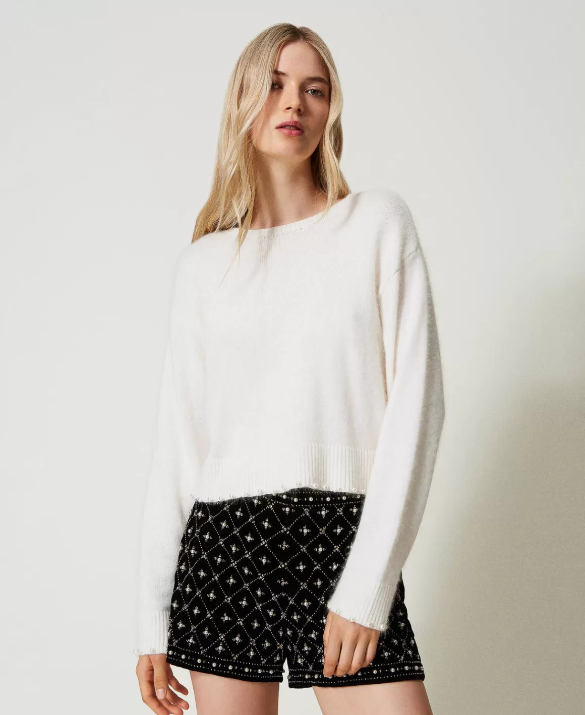 TWINSET Milano Pulls Et Cardigans*Pull Cropped En Angora Mélangé Avec Perles Blanc Neige