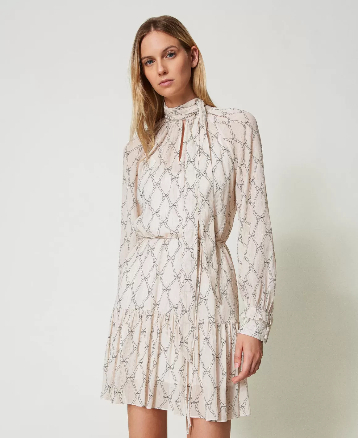 TWINSET Milano Robes De Cérémonie | Robes Courtes*Robe Courte En Crépon Avec Imprimé Nœuds Imprimé Nœuds Blanc « White Cream »/Noir