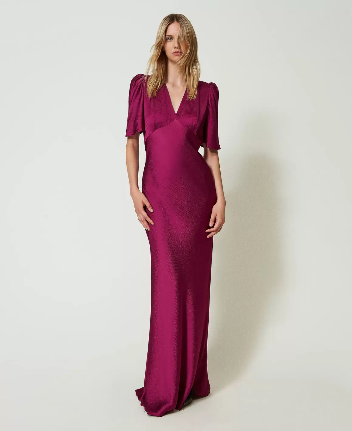 TWINSET Milano Robes De Cérémonie | Robes Élégantes*Robe Longue En Satin Martelé Violet « Prune Rouge »