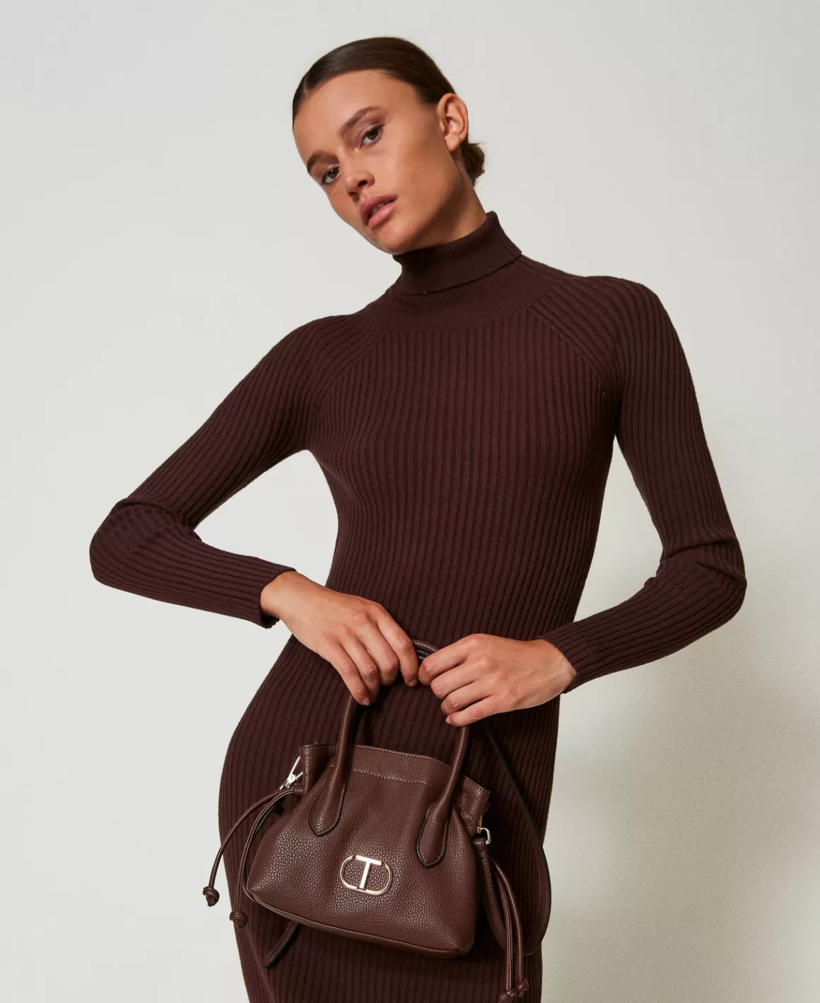 TWINSET Milano Sacs Porté Épaule | Sacs À Bandoulière*Sac à Bandoulière Avec Oval T Et Cordon De Serrage Coffee Chocolate